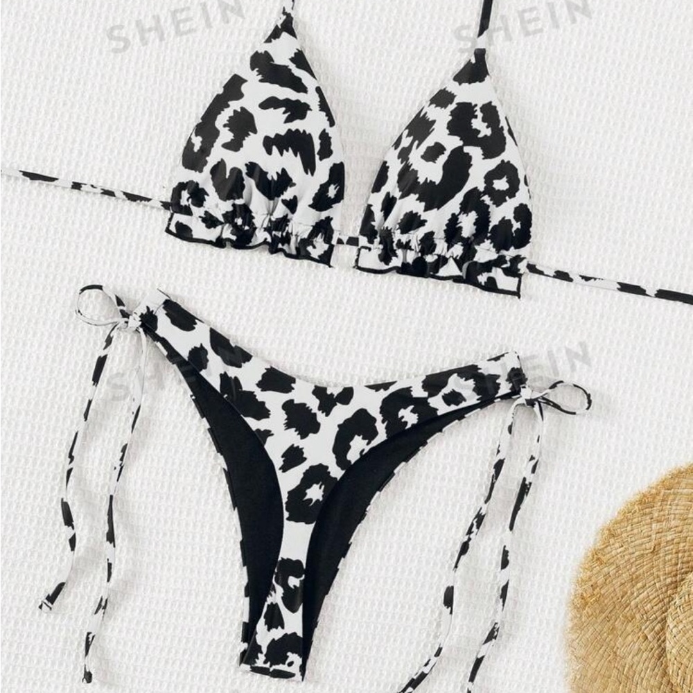 Women's Leopard Print Halter Neck Separates Bikini Set